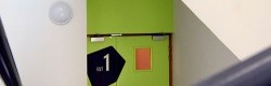 Paliers d'escaliers avec 
adhésif grand format
ou pictogramme découpé